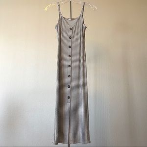 Black and White Ribbed Maxi Dress